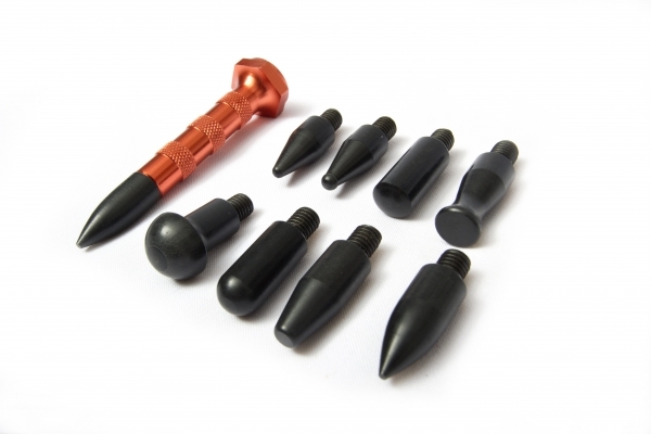 Sklepávač s výměnnými hroty